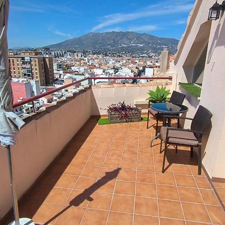 פואנגירולה Apartamentos La Casa De Bebita מראה חיצוני תמונה