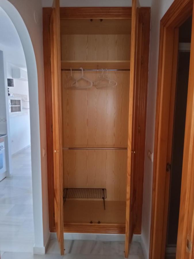 פואנגירולה Apartamentos La Casa De Bebita מראה חיצוני תמונה