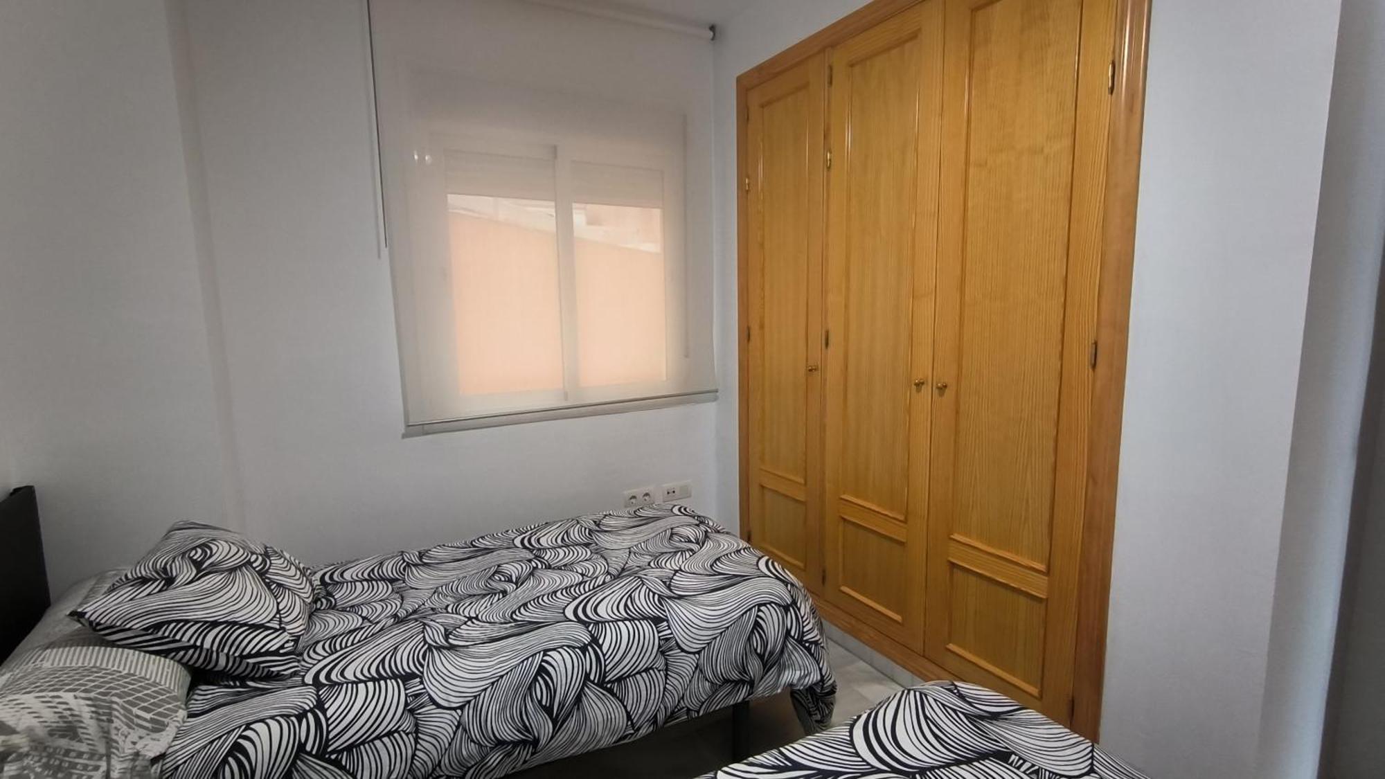 פואנגירולה Apartamentos La Casa De Bebita מראה חיצוני תמונה