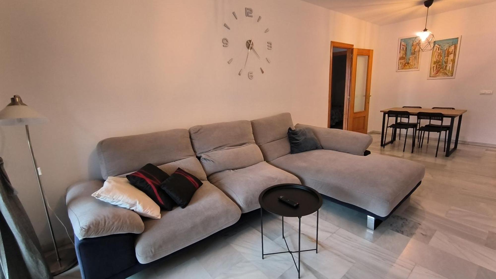 פואנגירולה Apartamentos La Casa De Bebita חדר תמונה