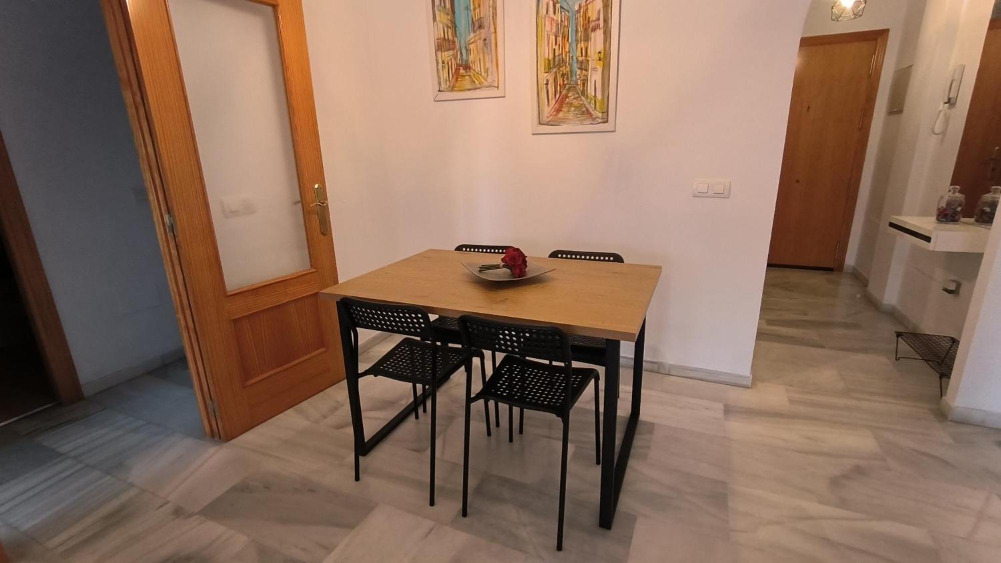 פואנגירולה Apartamentos La Casa De Bebita מראה חיצוני תמונה