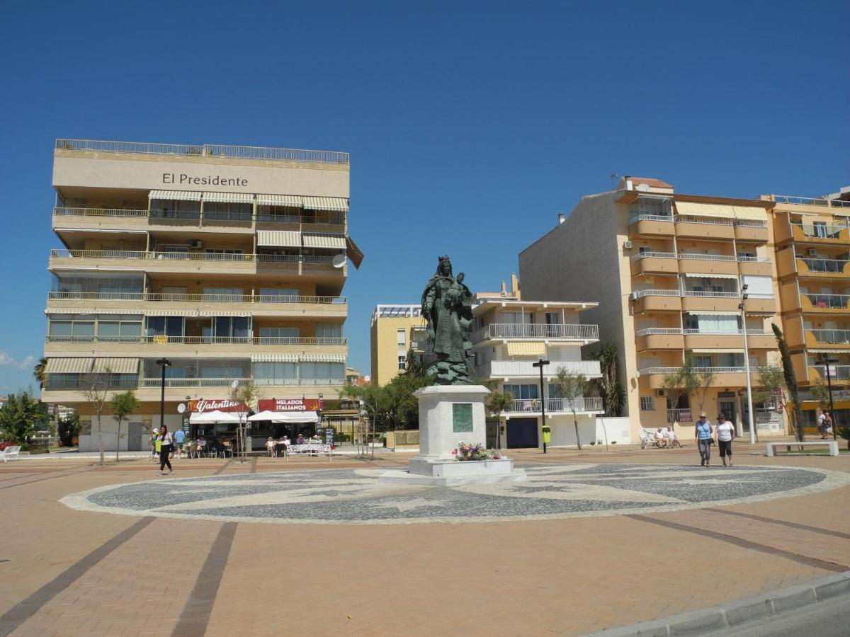 פואנגירולה Apartamentos La Casa De Bebita מראה חיצוני תמונה